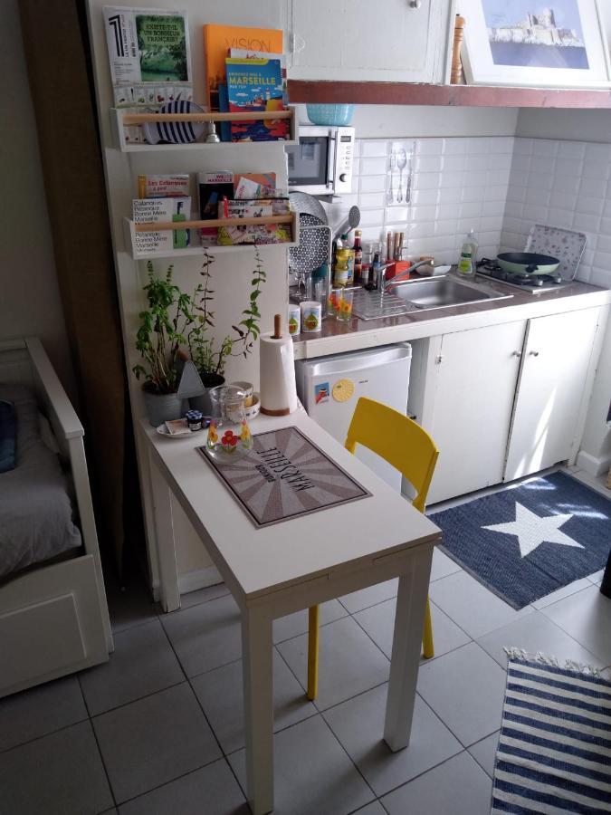 Charming Studio With Patio In The Heart Of Marseilles Exterior foto